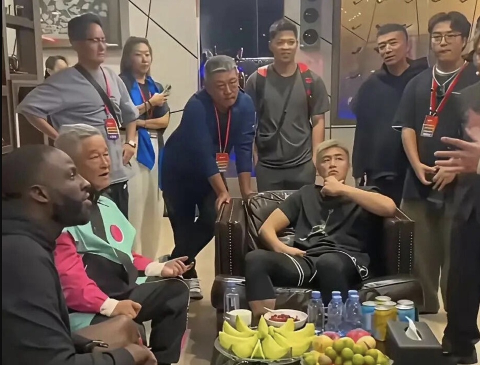 mC, 引导辽宁男 mC, 引导辽宁男